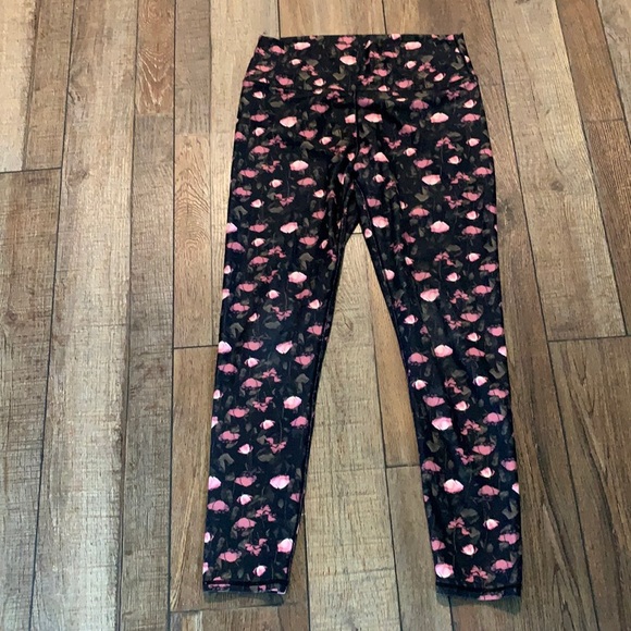 Fabletic sz M floral leggings - Picture 1 of 7